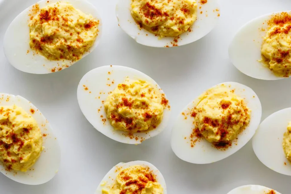 Keto Aštrūs įdaryti kiaušiniai receptas